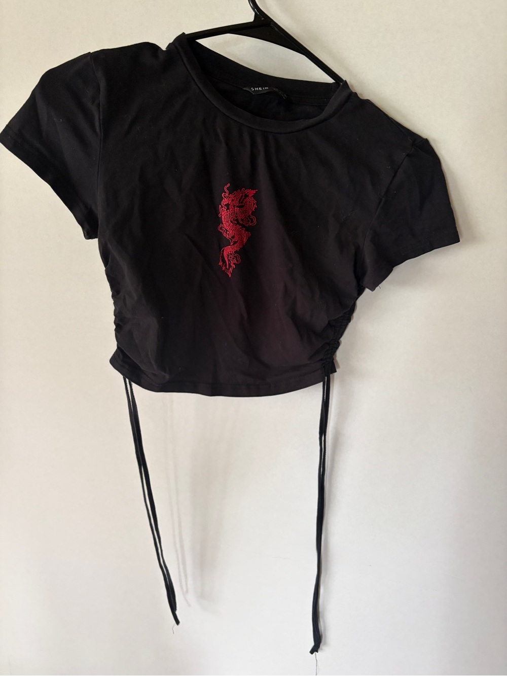 SHEIN Black Cropped Tee with Red Embroidered Dragon